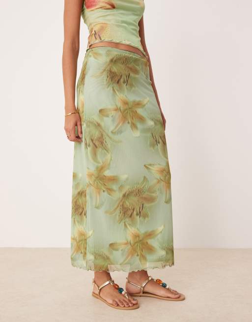 Falda midi con estampado floral extragrande de malla de ASOS DESIGN, 2 de 5