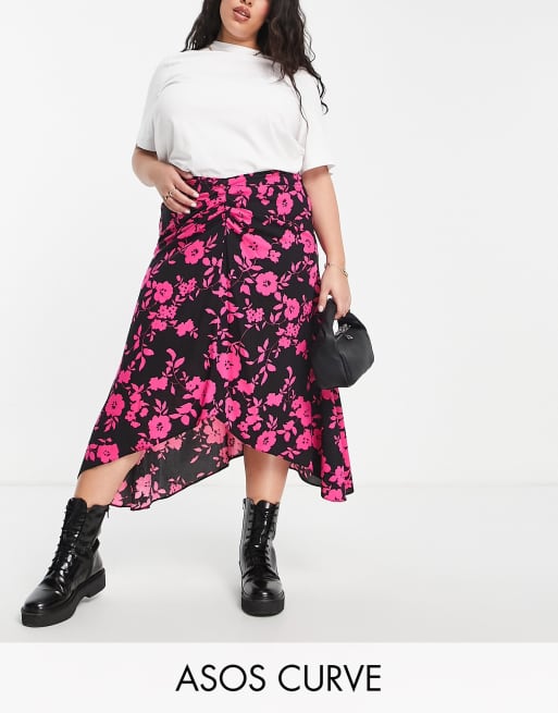 Falda midi con estampado floral rosa y detalle fruncido de ASOS DESIGN Curve 