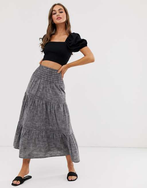 Falda midi escalonada de cambray gris de ASOS |