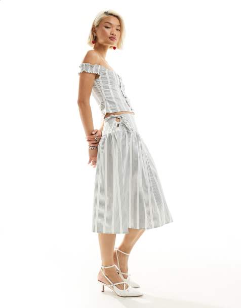 Falda midi gris a rayas azules por la rodilla con lazada lateral de Motel - view 1