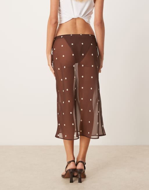Falda midi marrón chocolate de corte al bies y largo estilo años 90 con estampado de lunares de chifón de ASOS DESIGN, 4 de 5