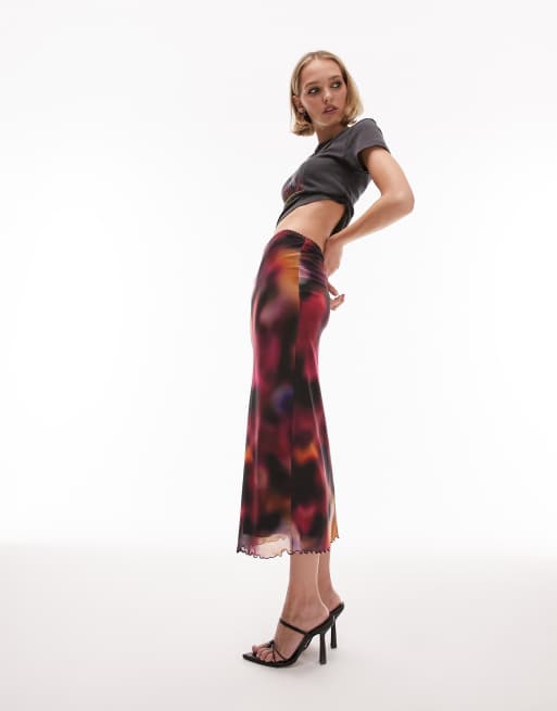 Falda midi multicolor con estampado difuminado de malla de Topshop Petite