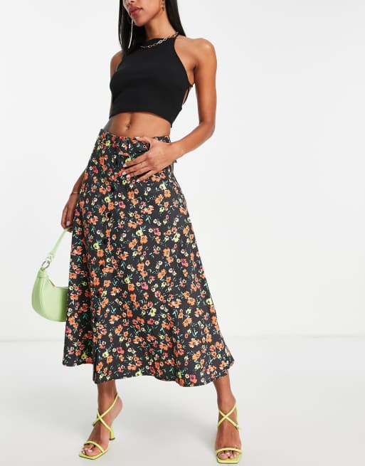 Falda midi multicolor con estampado floral de Trendyol