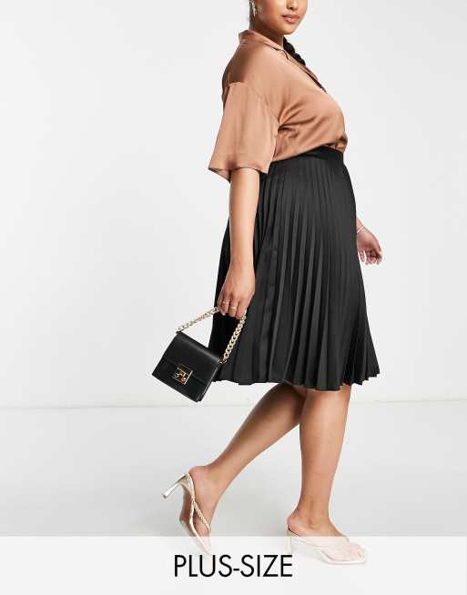 Falda midi negra plisada de Closet London Plus | ASOS