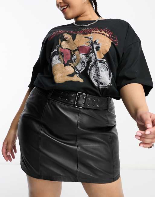 Falda negra con cinturón de cuero auténtico de Urbancode Curve