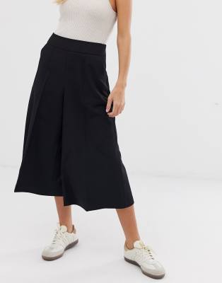 faldas pantalon