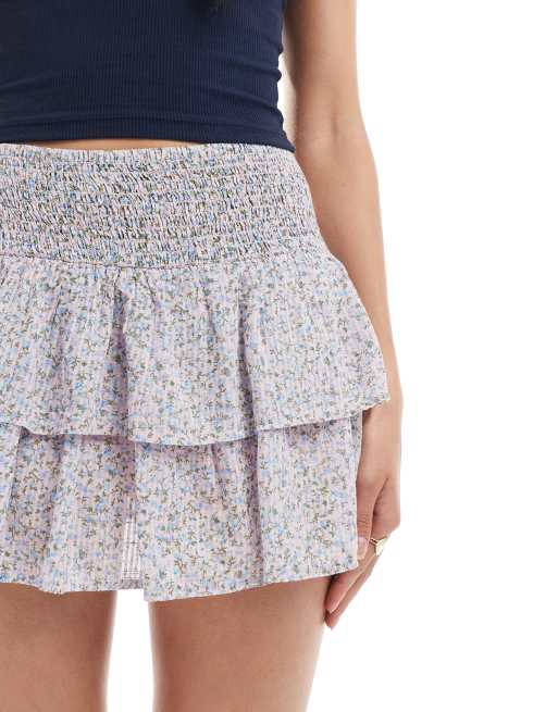 Falda pantalón rosa pálido escalonada con estampado floral Ria de Cotton On, 5 de 5