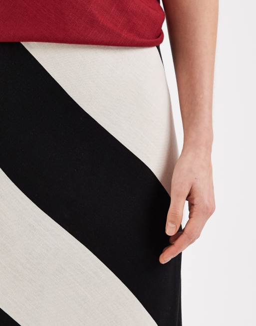 Falda semilarga a rayas de corte al bies de lino de ASOS DESIGN, 2 de 5