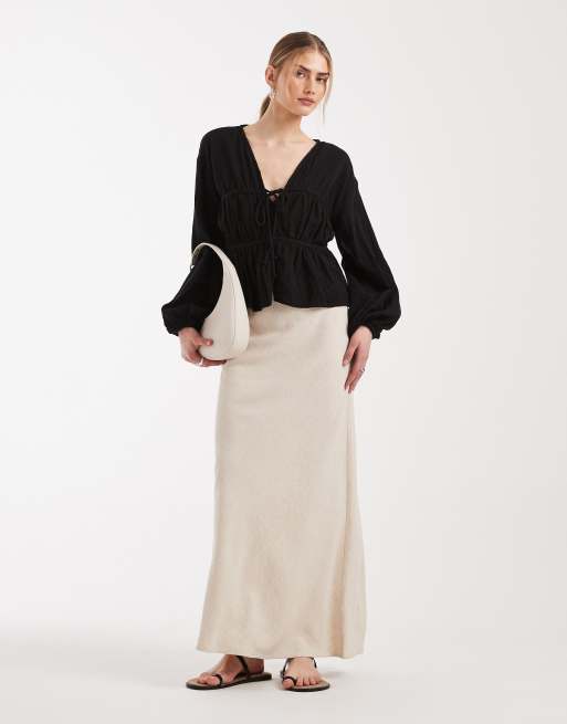 Falda semilarga color piedra de corte al bies de lino de ASOS DESIGN