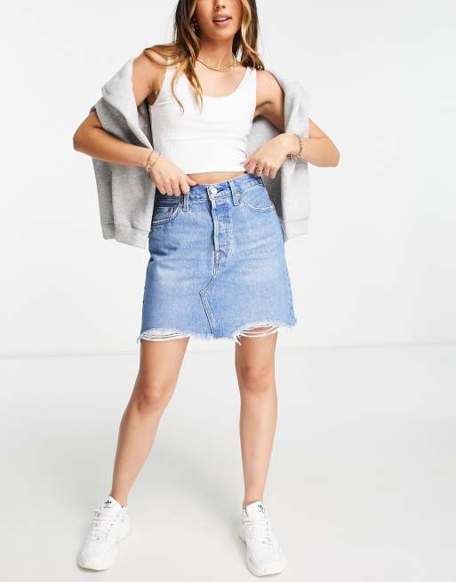 Falda vaquera con lavado medio, diseño deconstruido y bajo sin rematar de Levi's