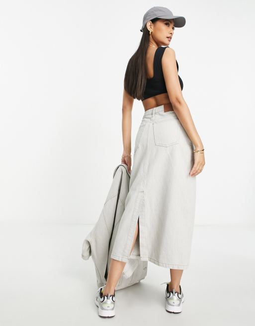 Falda vaquera midi color piedra de Topshop (parte de un conjunto)