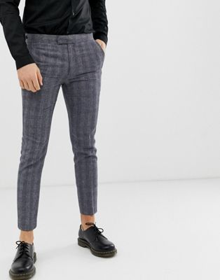slim fit pants for big thighs