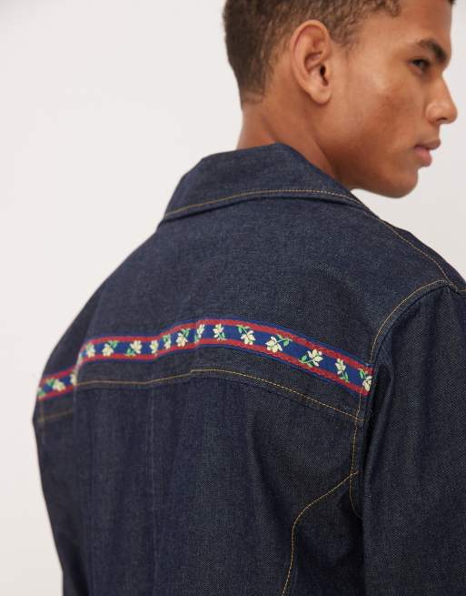 Farah Archive collection isidro denim shirt in mid indigo, 5 of 5