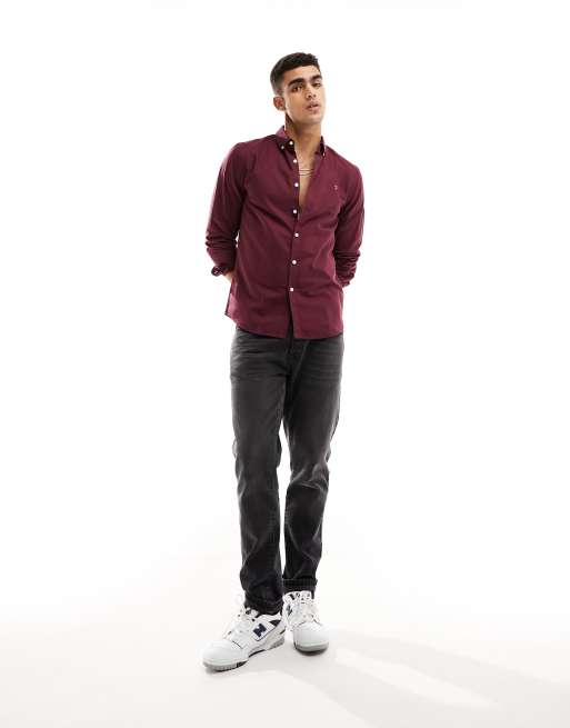 Black jeans 2024 burgundy shirt