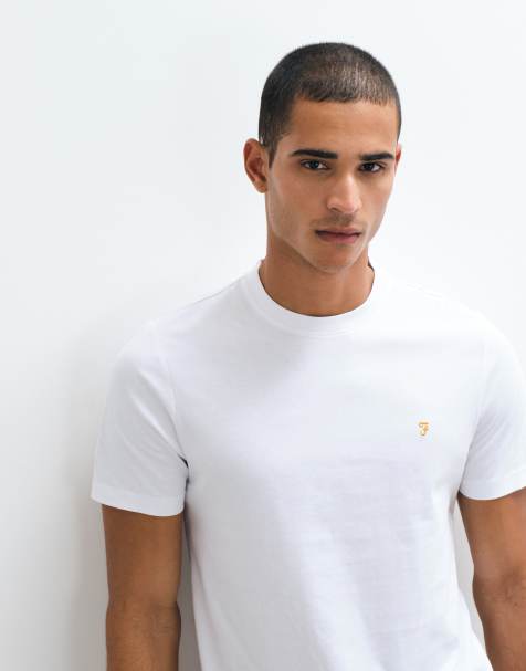 Farah - Danny - Camiseta blanca de manga corta y corte estándar con logo - view 1