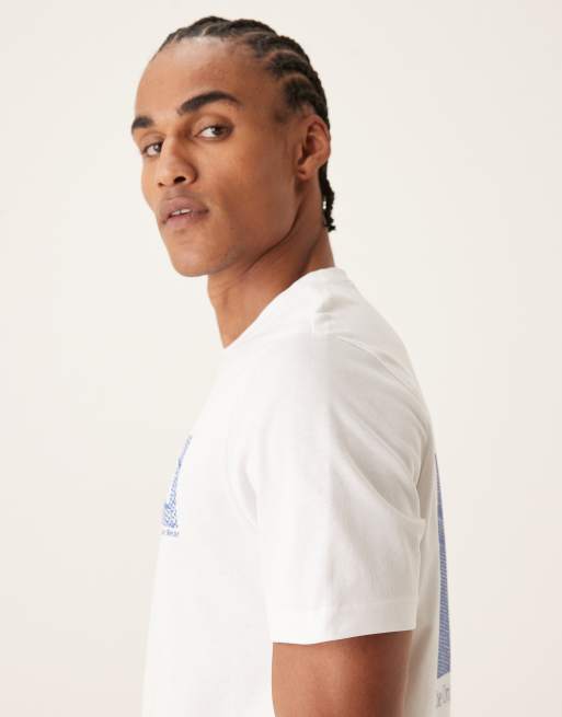 Farah – Descmond – Vit t-shirt med korta ärmar och tryck baktill, 4 av 5
