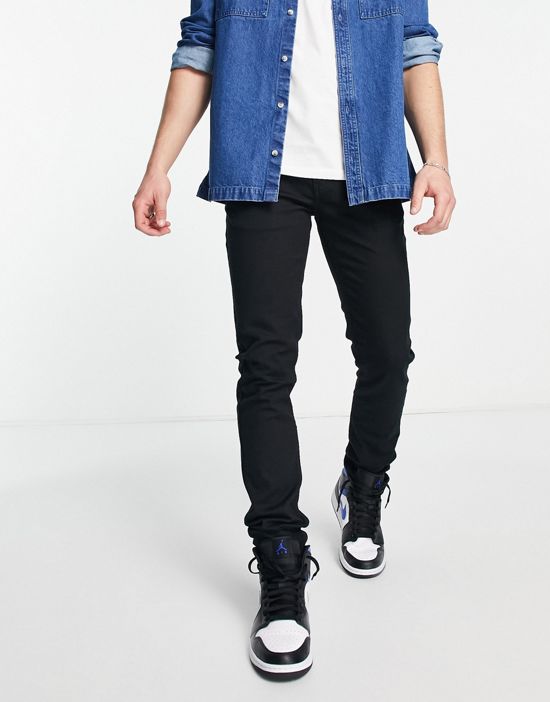https://images.asos-media.com/products/farah-drake-skinny-jeans-in-black/202270633-1-black?$n_550w$&wid=550&fit=constrain