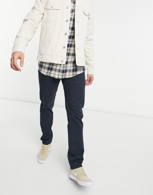 Farah Elm cotton chino in navy , 4 of 4