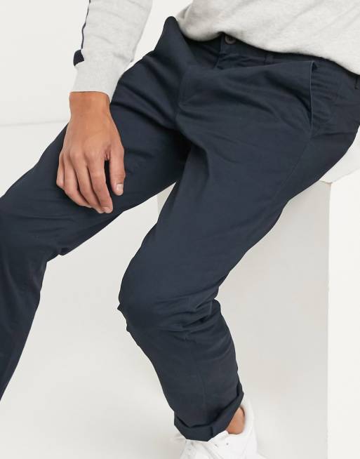 Farah – Elm – Schmale Chinohose aus Twill in Marine, 3 von 4