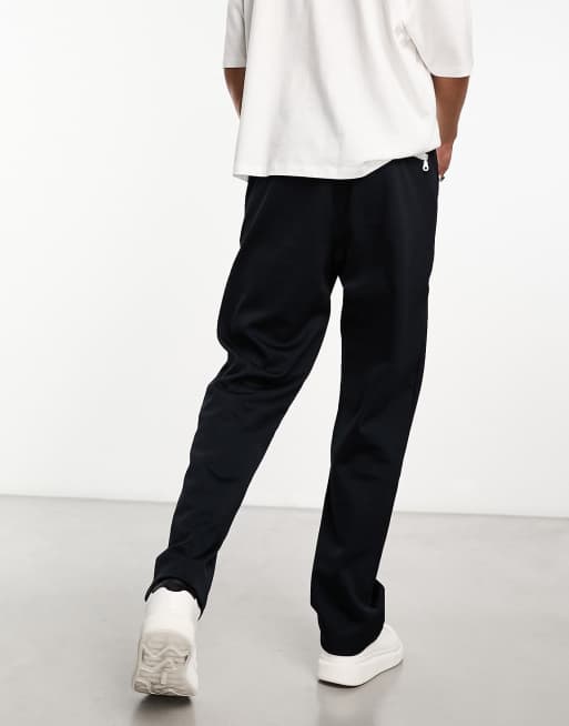 Berghaus Theran slim jogger in black