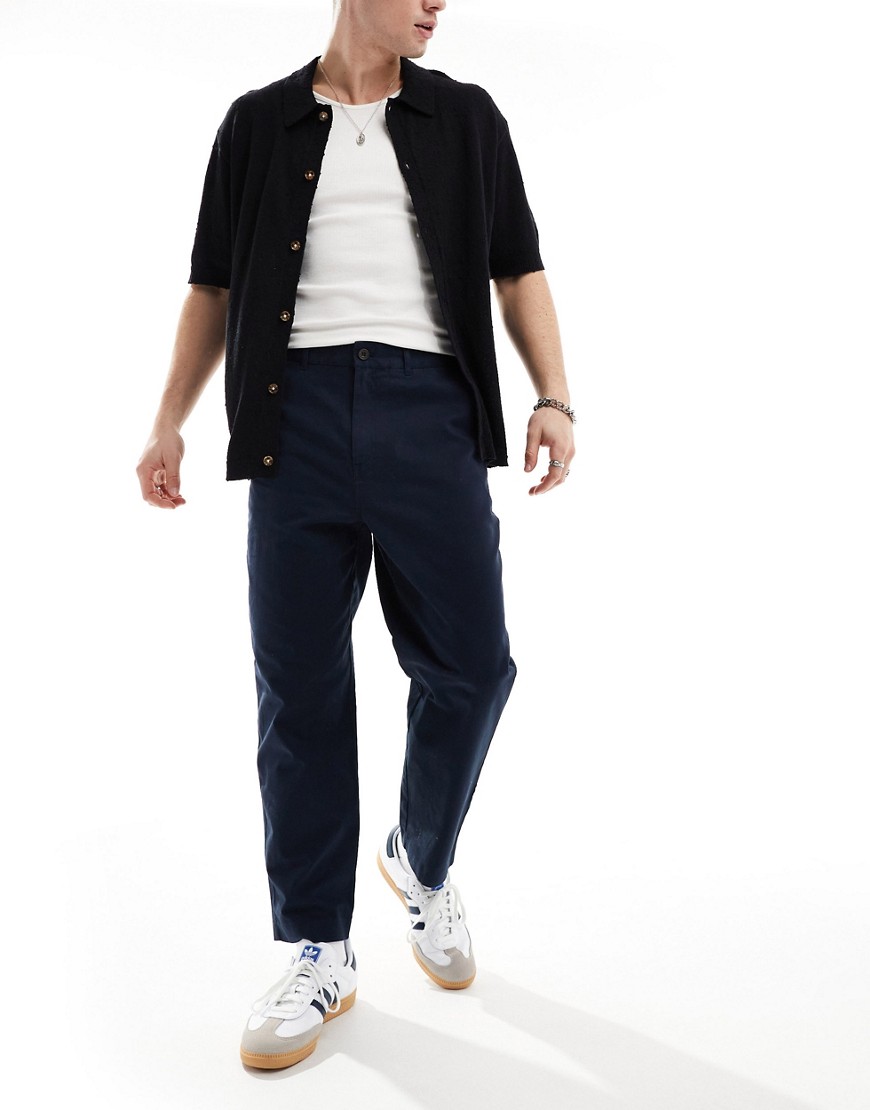 Farah Hawtin Twill Relaxed Tapered Pants In Navy