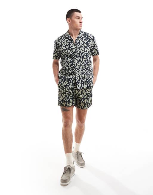 Farah – Kurzärmliges Hemd in Marineblau mit Print