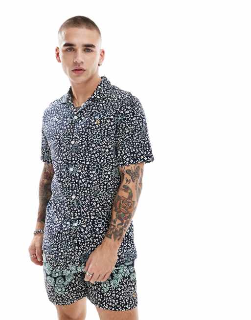 Farah - Landon - Camicia a maniche corte blu navy con stampa a fiori e rever in coordinato