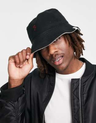 Farah Logo Bucket Hat In Black