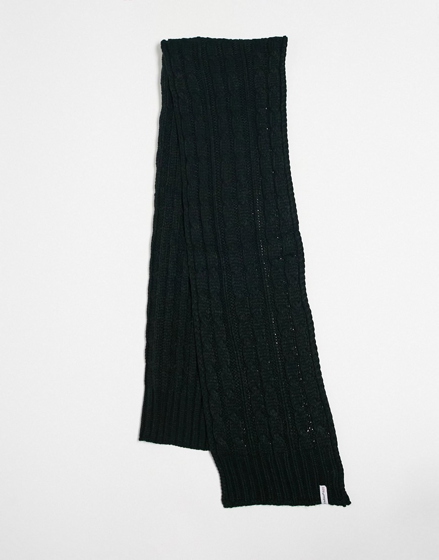 logo cable knit scarf in black