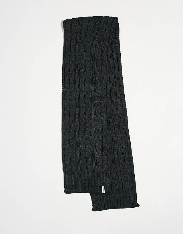 Farah - logo cable knit scarf in charcoal