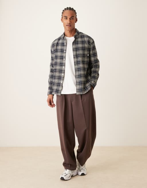 Farah – Sands – Langärmliges, kariertes Flanellhemd in Marineblau mit Logo, 2 von 5