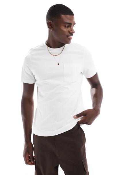 Farah Stacy pocket t-shirt in white - view 1
