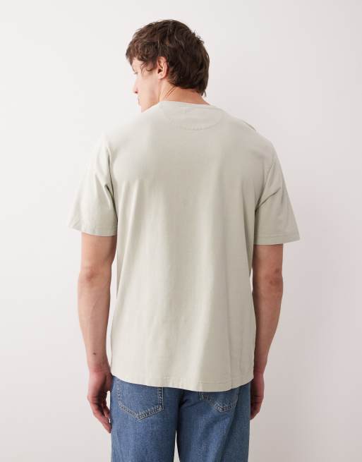 Farah Stacy short sleeve garment dye pocket logo T-shirt in green, 3 of 5