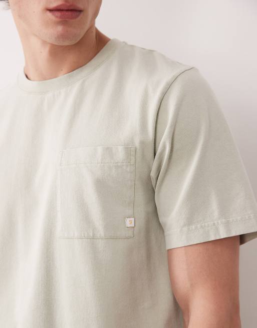 Farah Stacy short sleeve garment dye pocket logo T-shirt in green, 5 of 5