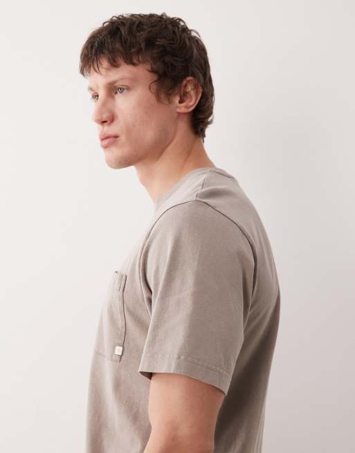 Farah Stacy short sleeve garment dyed pocket logo t-shirt in brown, 4 of 5