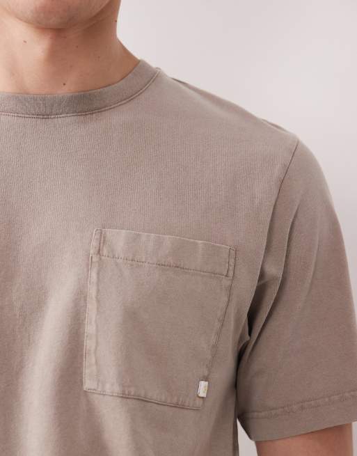 Farah Stacy short sleeve garment dyed pocket logo t-shirt in brown, 5 of 5