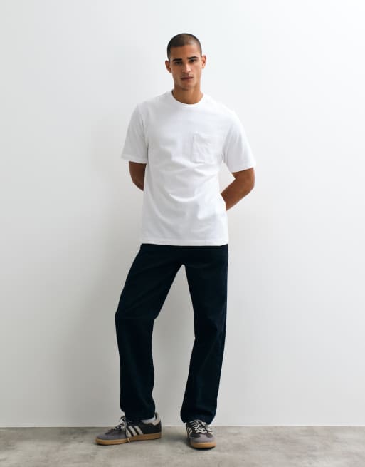 Farah Stacy short sleeve pocket logo boxy t-shirt in white, 3 of 5