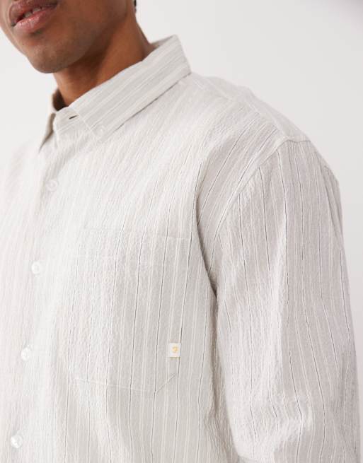 Farah – Stanford – Langärmliges, leichtes Hemd in dunklem Steinbeige/Weiß mit Logo und Streifen, 5 von 5