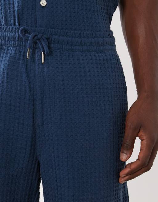 Farah Swinton co-ord drawstring shorts in navy, 4 of 5