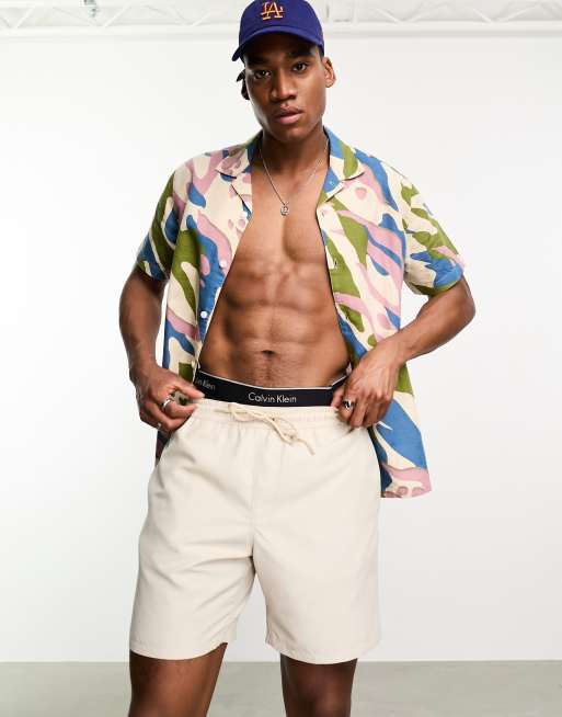 Farah - Tandang - Camicia a maniche corte bianco sporco con stampa e colletto con rever