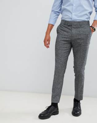 grey cropped trousers