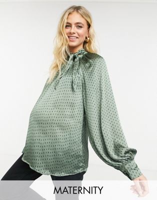 Femme Fashion Union - Blouse de maternité coupe décontractée à col lavallière avec manches bouffantes et motif pois et losanges