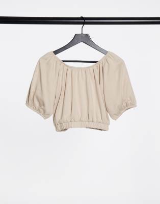 cropped short sleeve sweatshirt