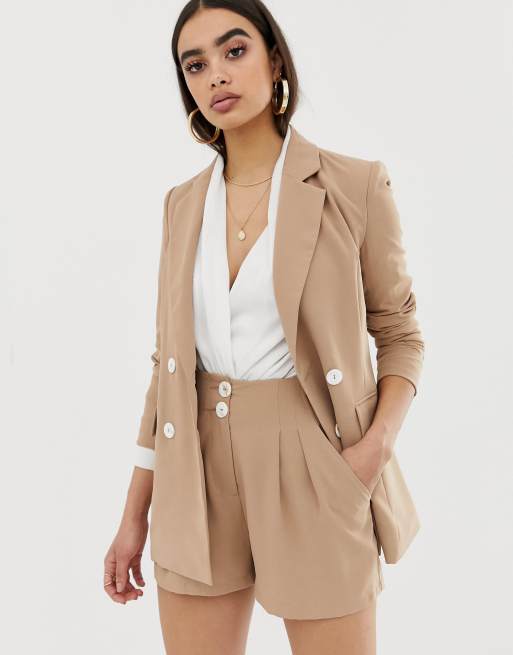 Fashion Union – Set med dubbelknäppt blazer och shorts, 2 av 3