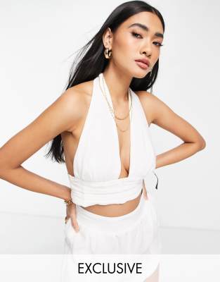 Fashion Union Fashion Union Exclusive halter crop beach top co-ord in white