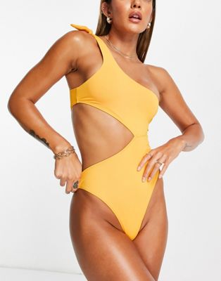 Fashion Union – Exklusiver Badeanzug in Mango-Gelb mit Zierausschnitt-Schwarz