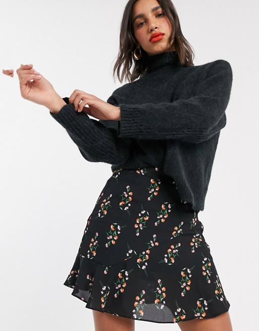 Fashion Union flippy mini skirt in vintage floral
