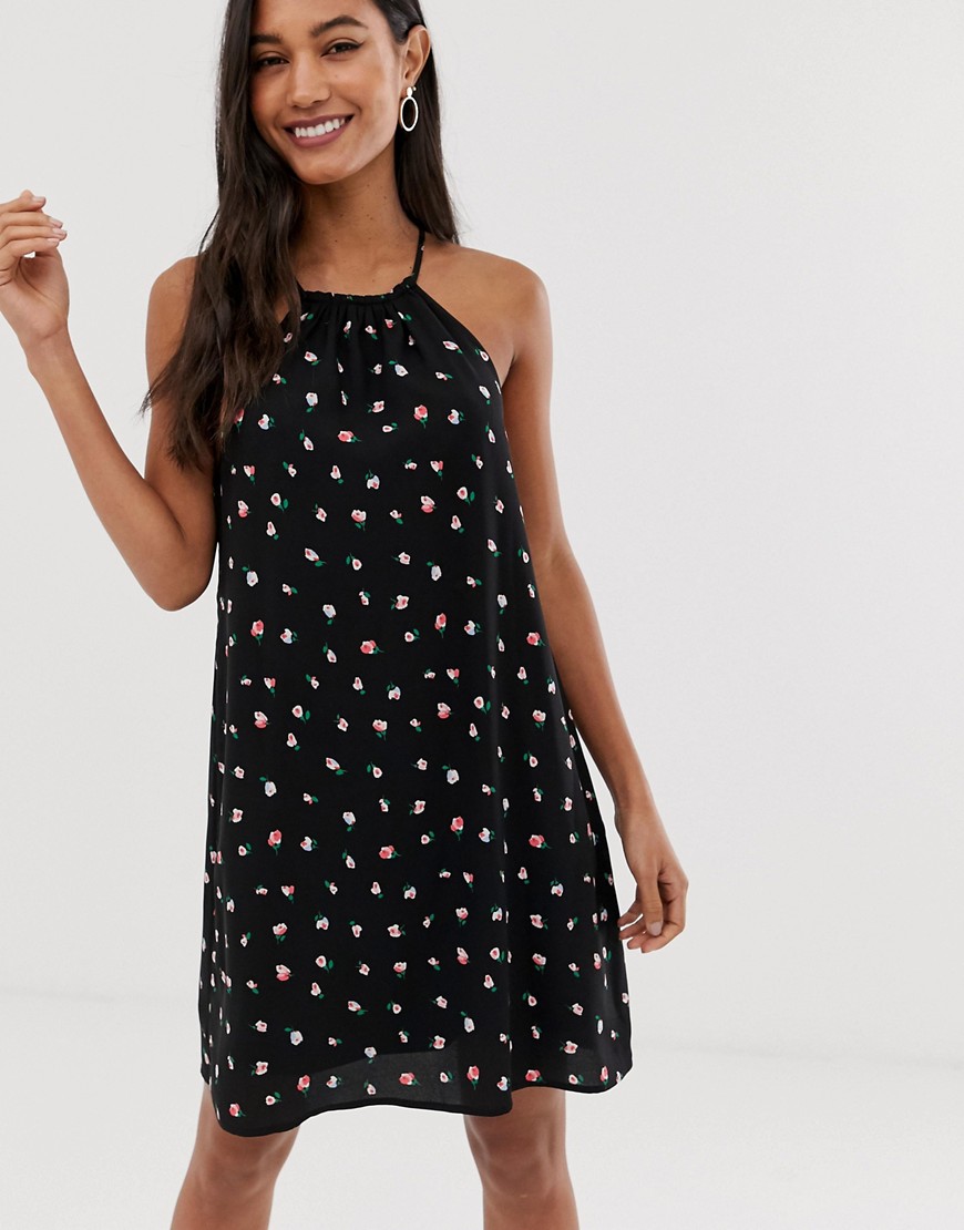 Fashion Union - Hoogsluitende cami-jurk met bloemenprint-Zwart