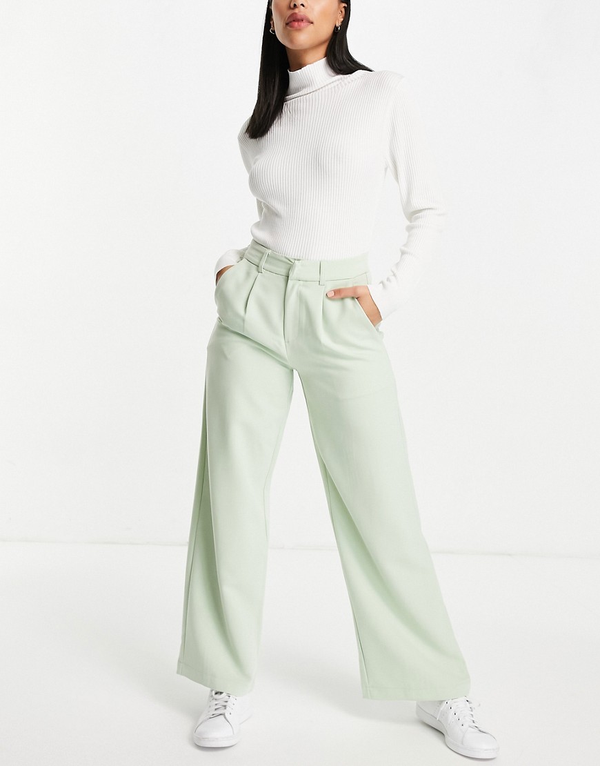 Fashion Union mid rise back slit pants-Green