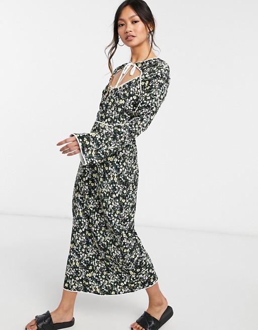 Fashion Union midi dress with keyhole and contrast piping in ditsy floral